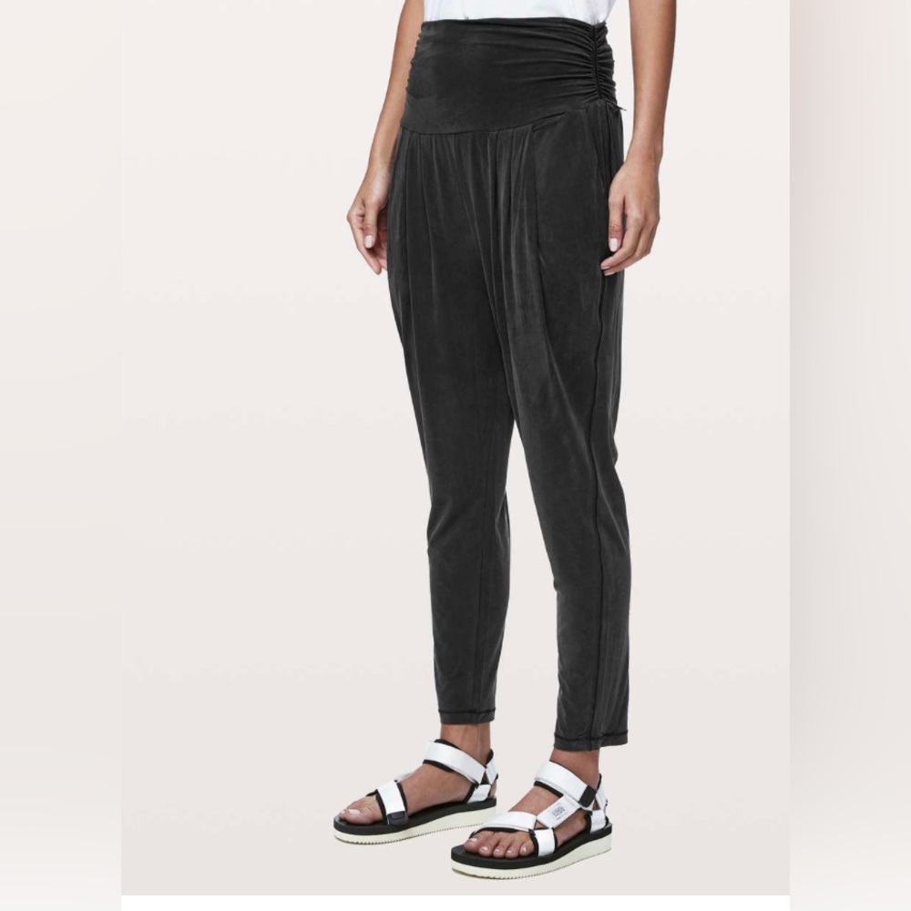 Lululemon Into Something Good Pant